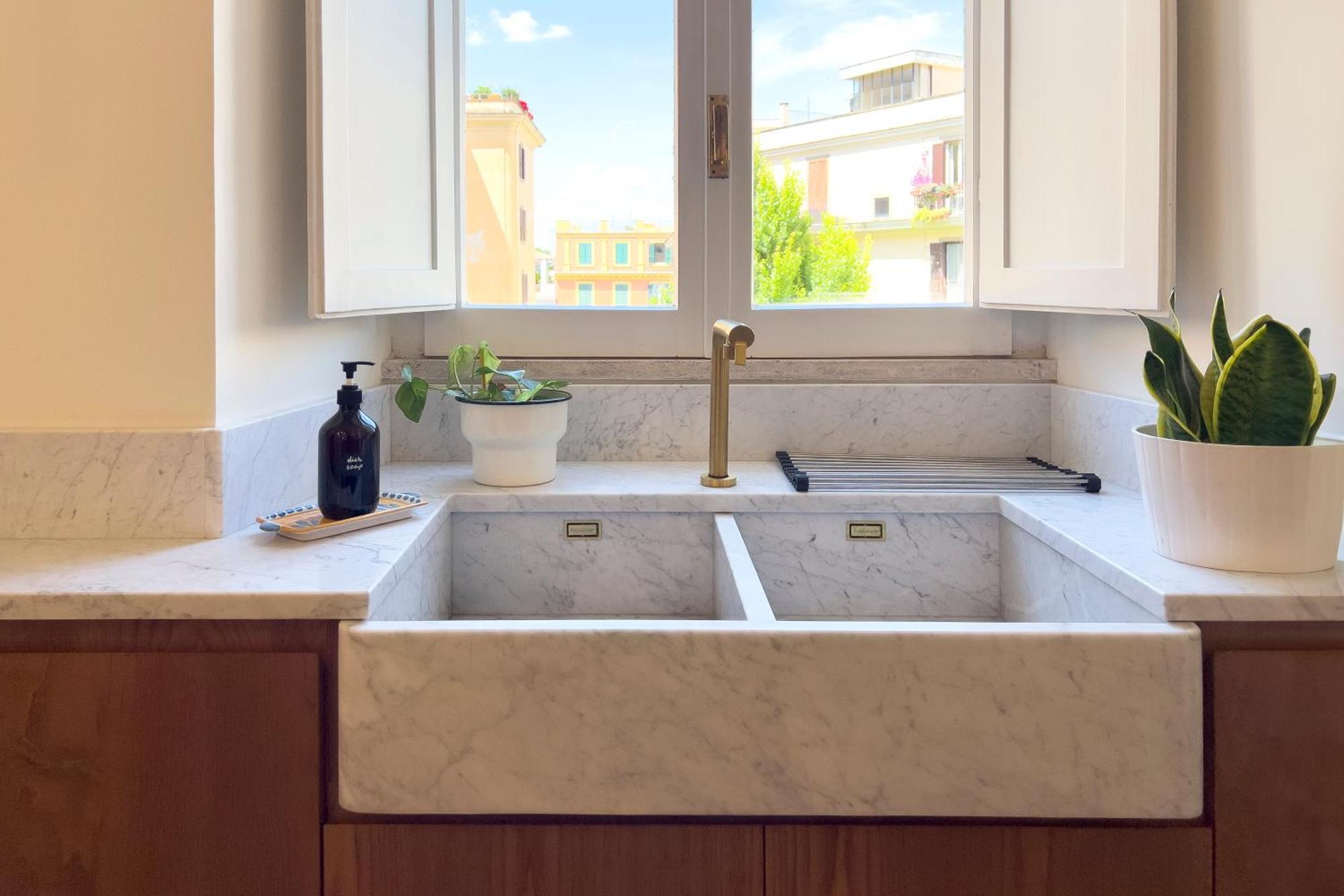 Timeless Elegance In Trastevere Apartamento *